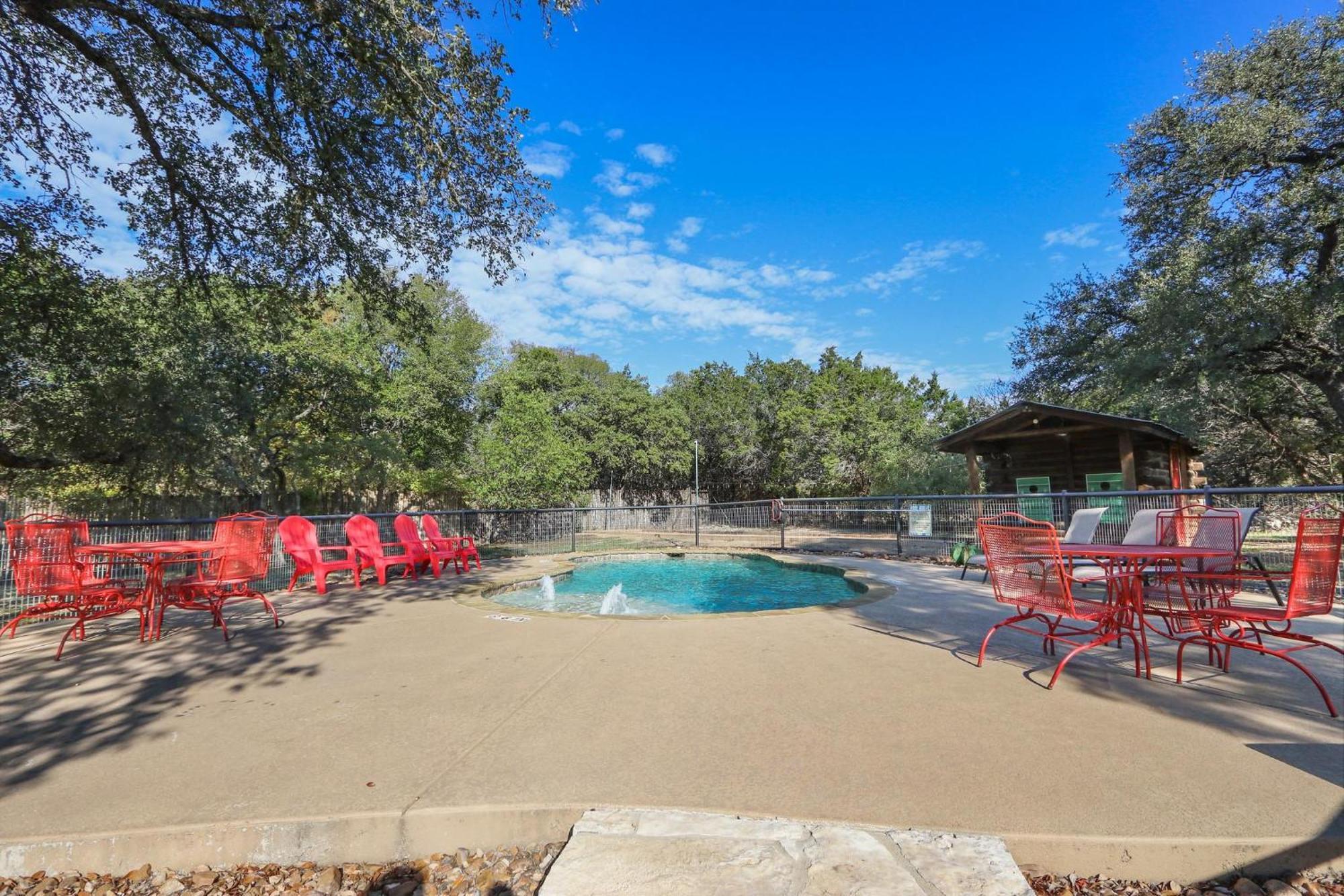 Wimberley Log Cabins Resort And Suites- Unit 7 エクステリア 写真