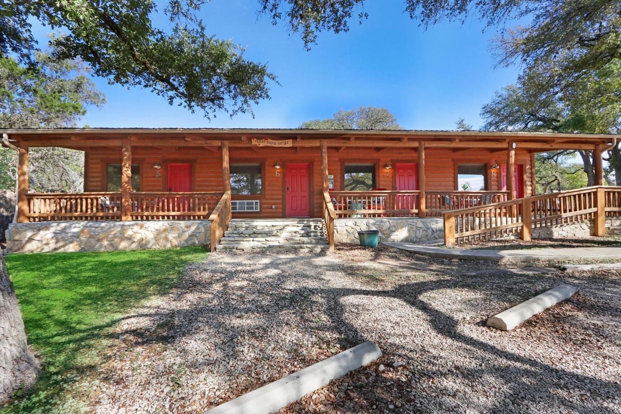 Wimberley Log Cabins Resort And Suites- Unit 7 エクステリア 写真